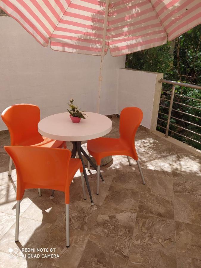 Summer Life Apartments Sarandë Exterior foto
